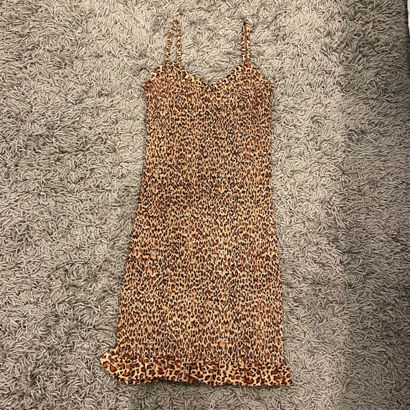 Storia Dresses & Skirts - Storia Leopard Bodycon Dress